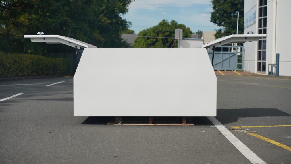 White gullwing aluminium ute canopy 1