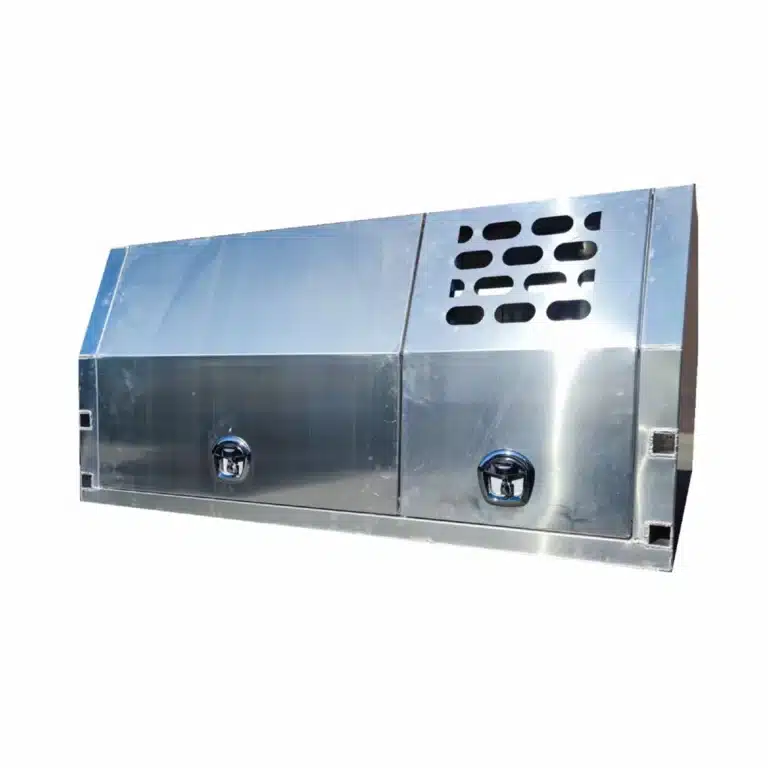 Raw1800mm JACK OFF CANOPY WITH DOG BOX 1
