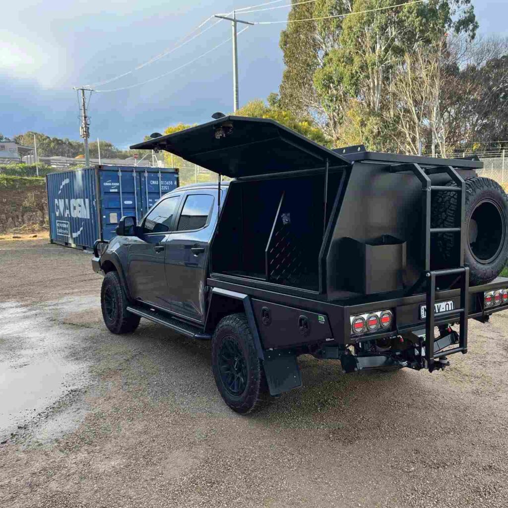 ute tray and canopy